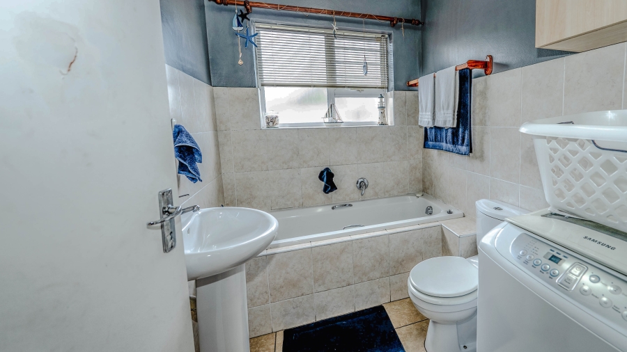 3 Bedroom Property for Sale in Zonnendal Western Cape